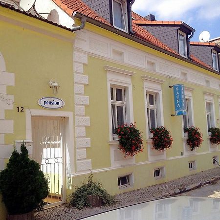 Pension & Sauna Am Lorenz Calbe Eksteriør billede